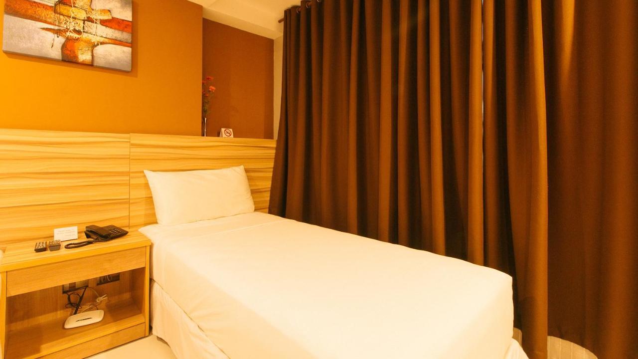 Guijo Suites Makati Makati City Екстер'єр фото